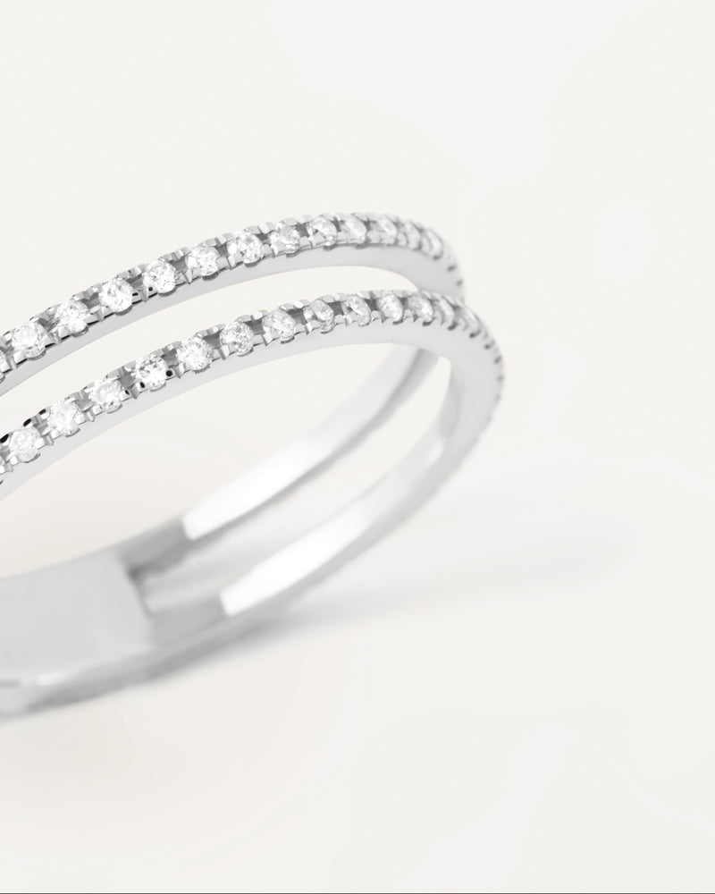 Diamonds And White Gold Eternity Dual Ring - 
  
    18K White gold / Rhodium silver plating
  
