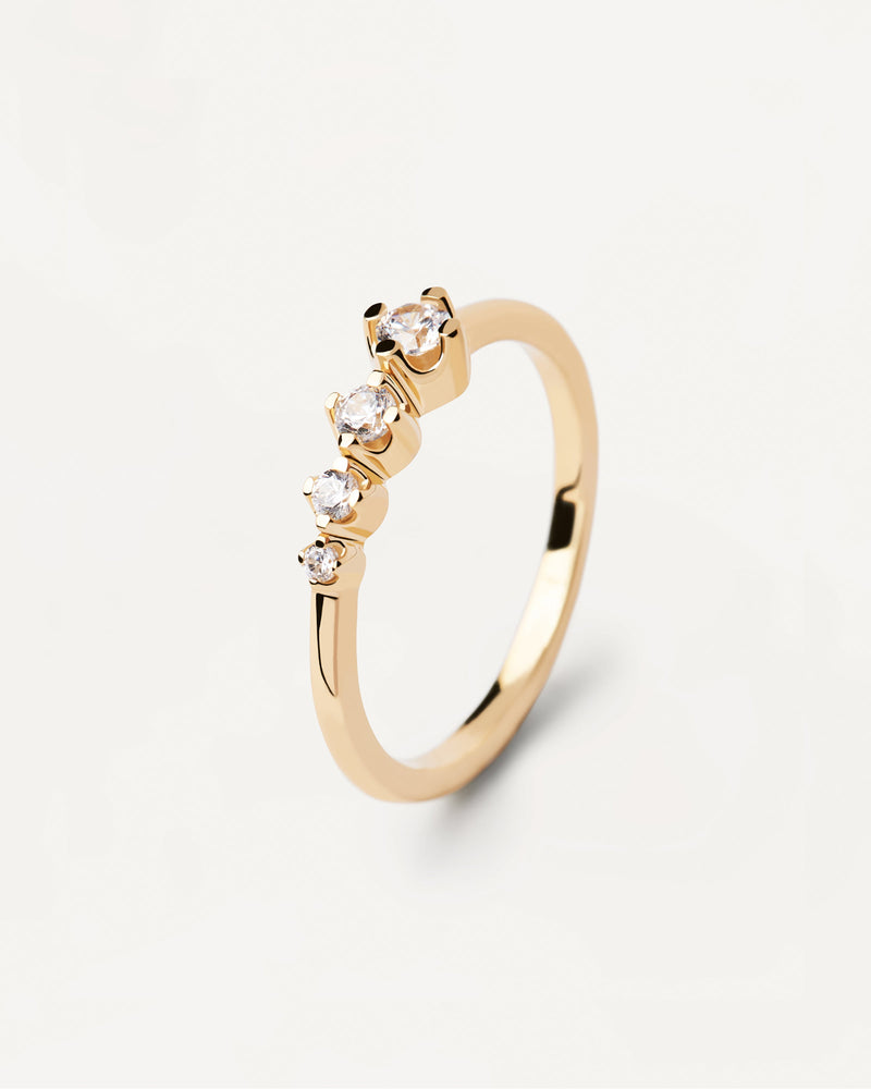 4 shiny white zirconia ring in gold-plated silver