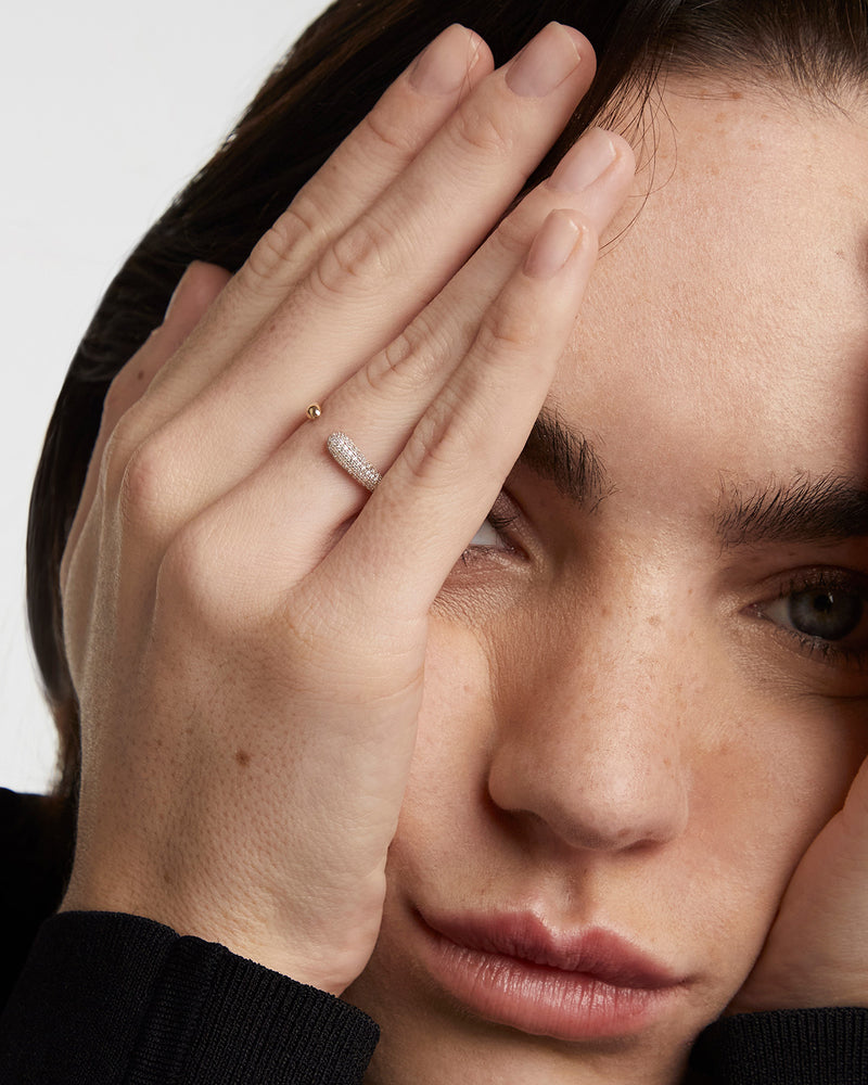 Open band ring in solid yellow gold set with pavé lab-grown diamonds of 0.3 carats and rounded edges